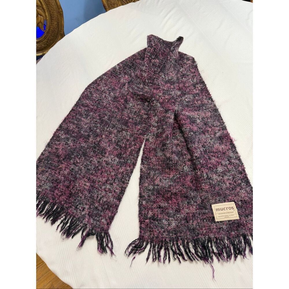 Estate Purple MUCROS IRELAND Hand-Woven Weavers Loopy Shawl Wrap Scarf